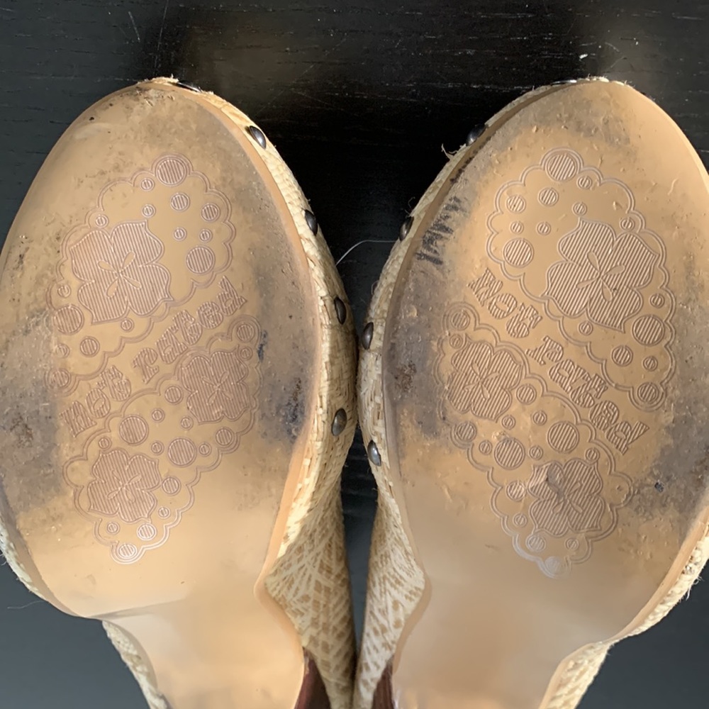 NOT RATED rattan high heel - Picture 11 of 11